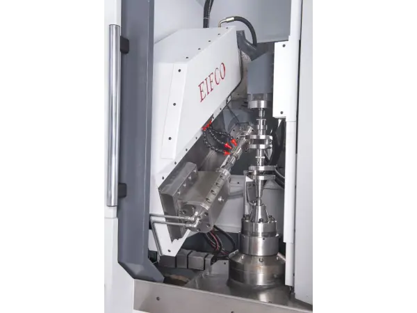 Frezarka obwiedniowa CNC EIFCO 3