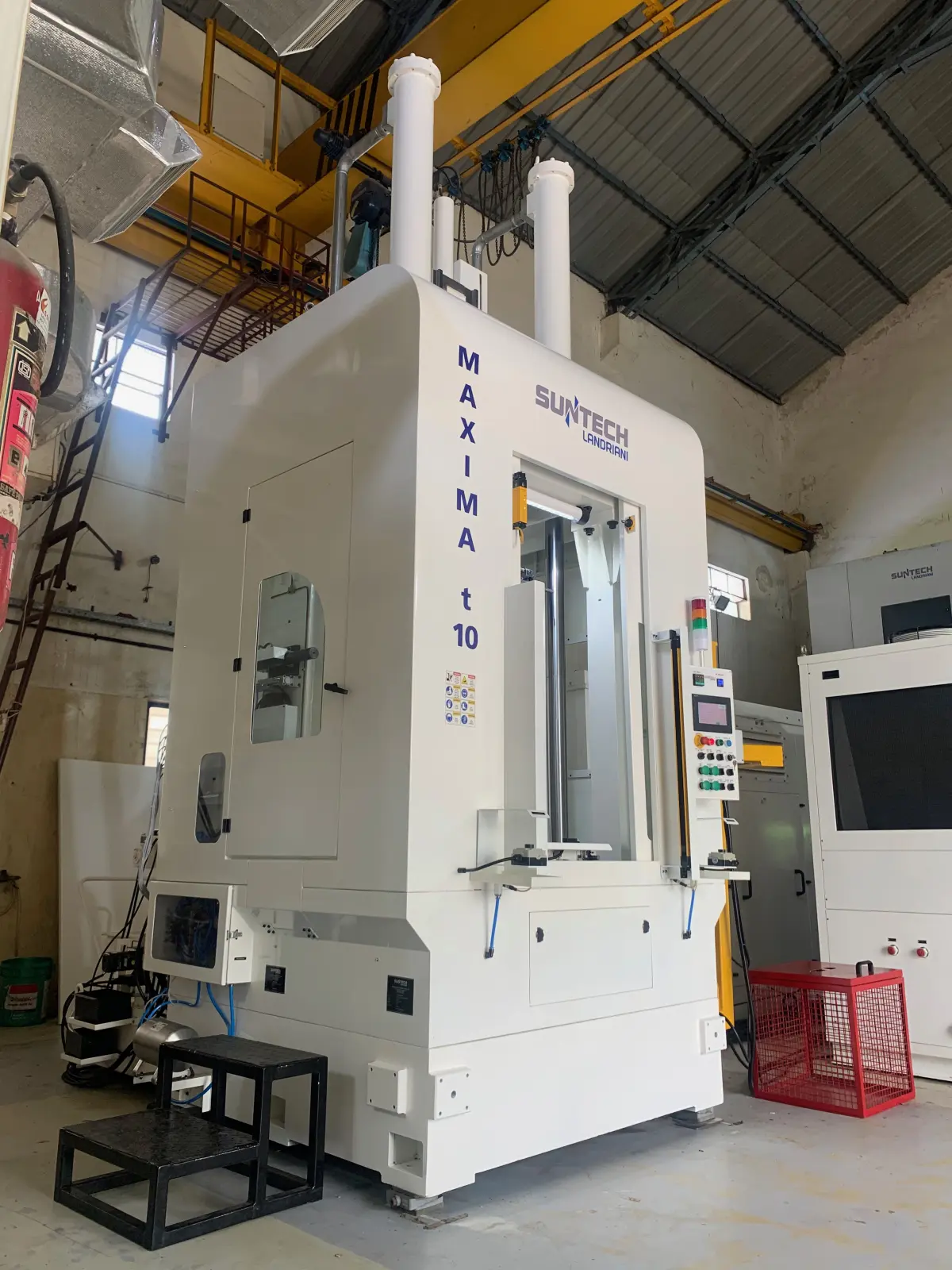 Maszyna-do-przeciagania-przeciągarka-Suntech-MAXIMA-t10-25-Ton-1300mm-3-stacje-robocze-Tradensa.jpeg